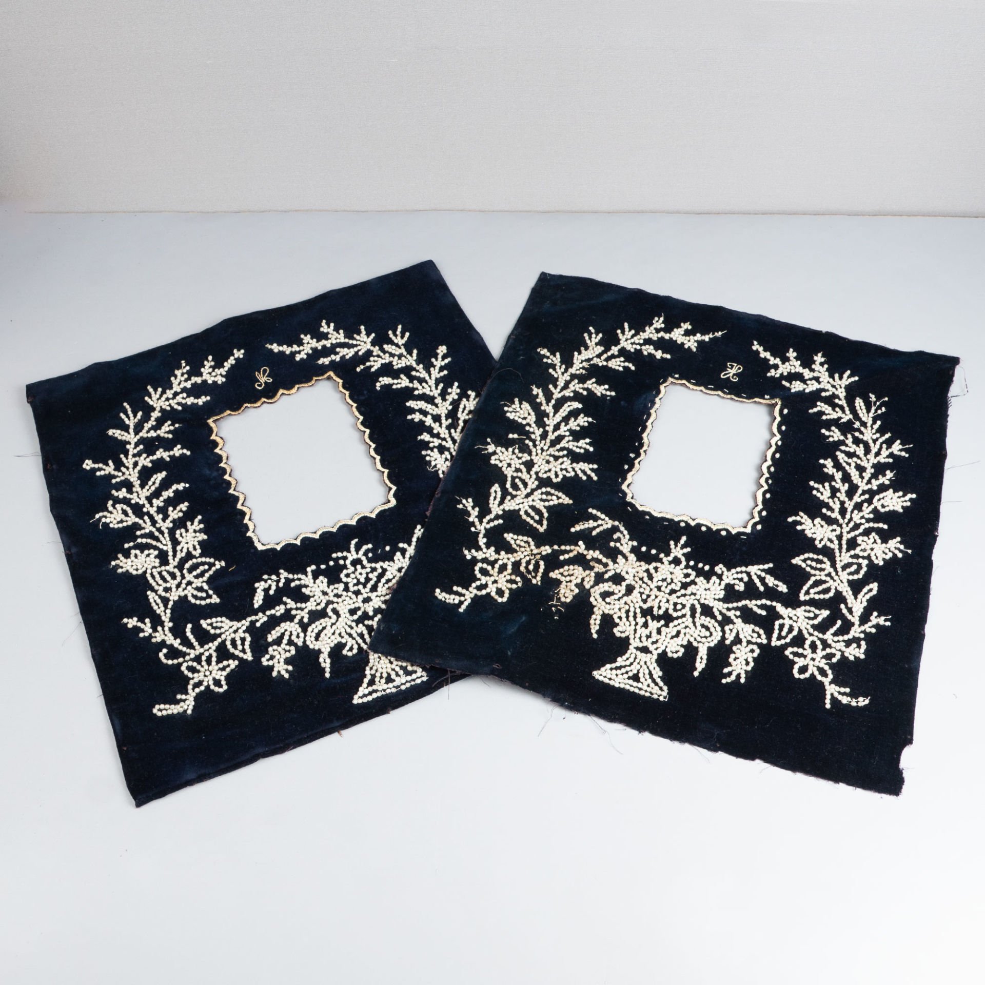 Çift İşlemeli Fotoğraf Çerçevesi Bez