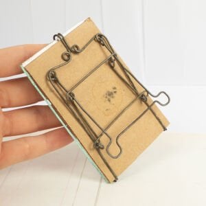 Metal Aksamlı Çerçeve