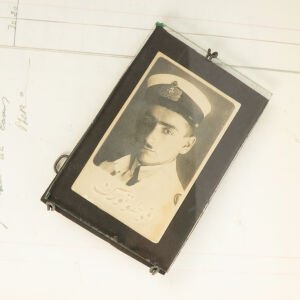 Metal Aksamlı Çerçeve