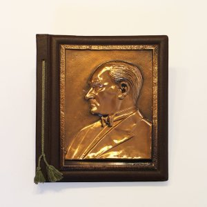 050 Atatürk Portresi