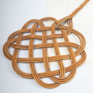 Güzeller Güzeli Saz Halı Çırpıcı