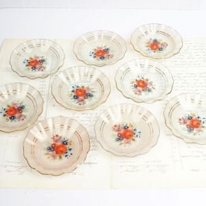 Çiçekli Cam Çay Tabakları