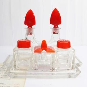 Kırmızı Kapaklı Tuzluk Seti