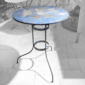 Mavi Demir Masa