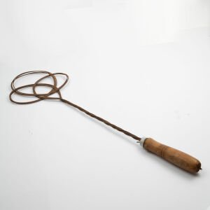 Tel Halı Çırpıcı / Beyaz Bilezikli