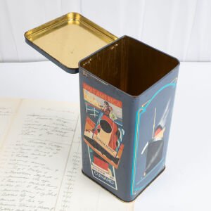 Queen Mary Teneke Kutu