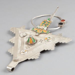 Bedevi Kalp Kalkanı İğnesi