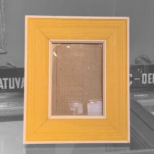 Sarı Çerçeve