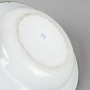 Küçük Güller Desenli Emaye Tabak