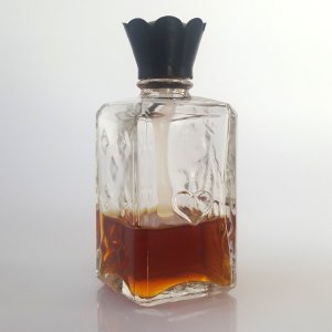 Pikovaya Dama Parfüm Şişesi