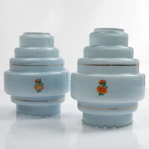 Mavi Cam Çiçekli Çift Aplik Şapkası