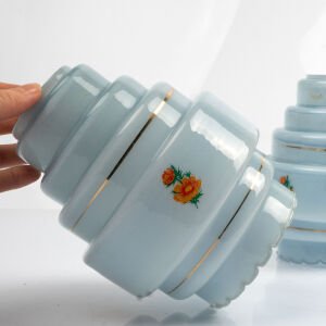 Mavi Cam Çiçekli Çift Aplik Şapkası