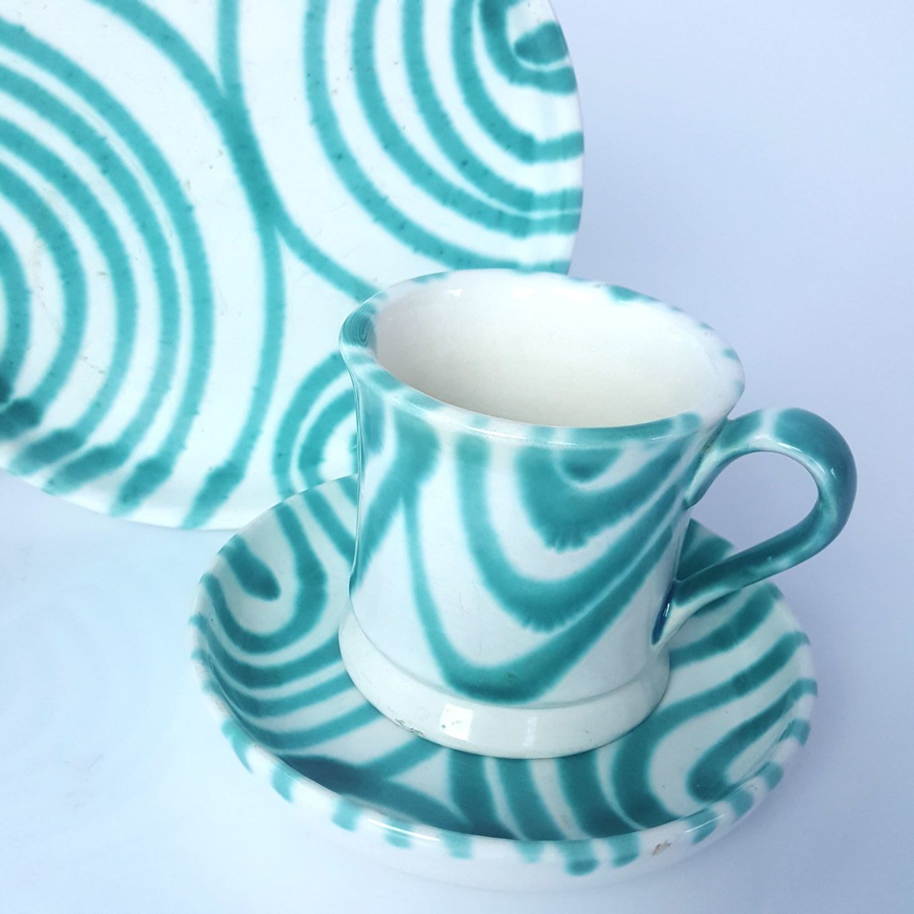 Avusturya Gmundner Keramik Vertigo Fincan Trio