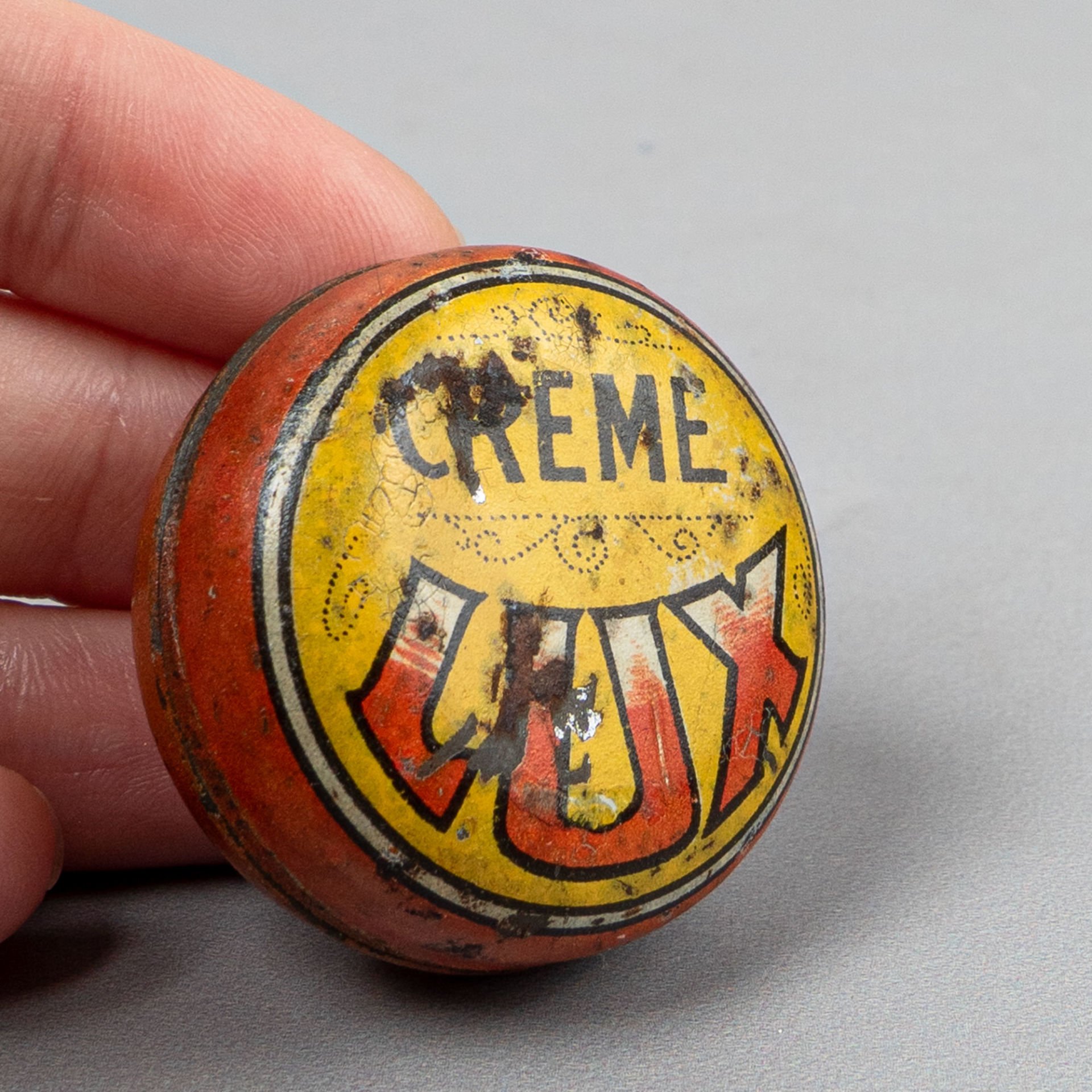 Creme Lux Teneke Kutu