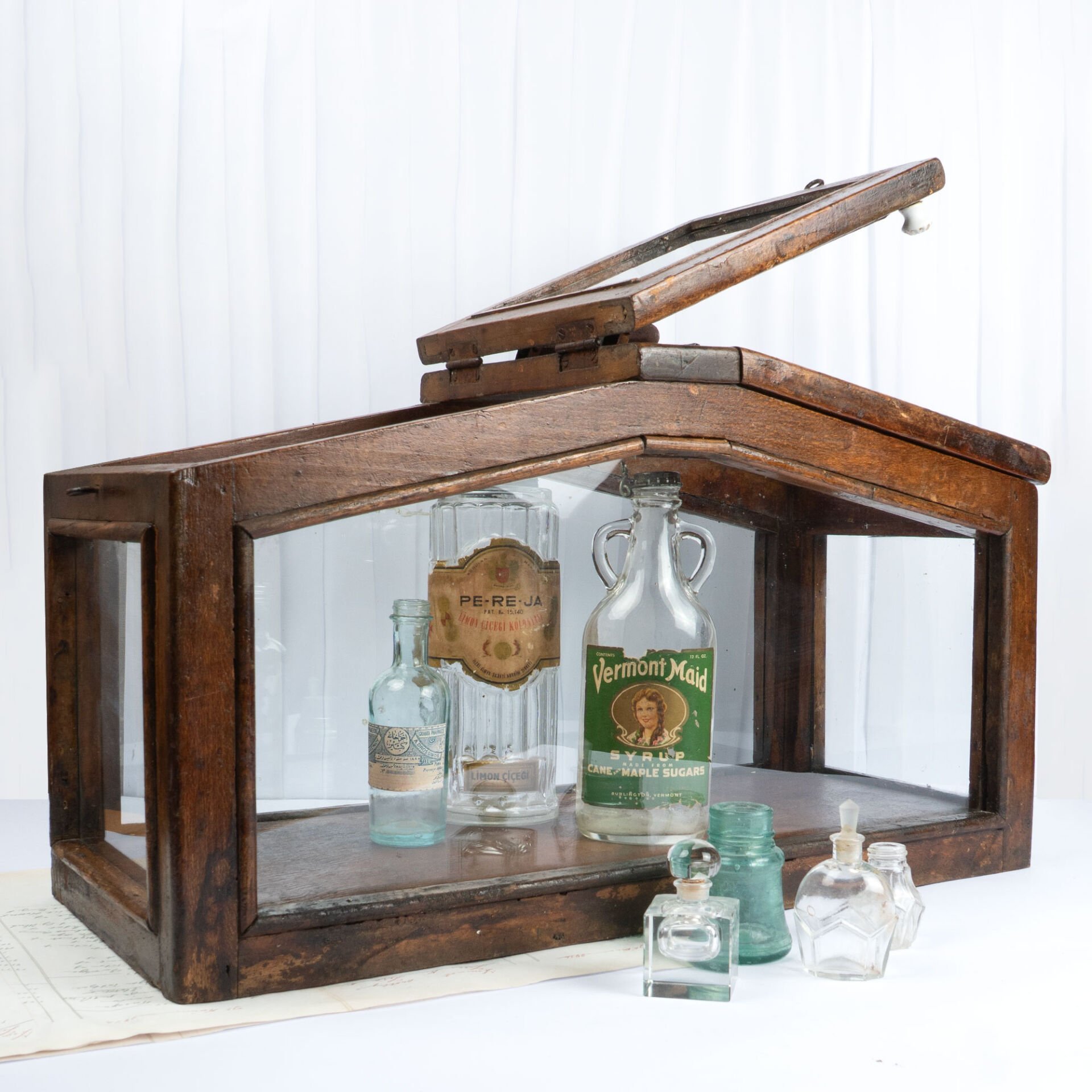 İri Parfüm Satıcısı Kutusu