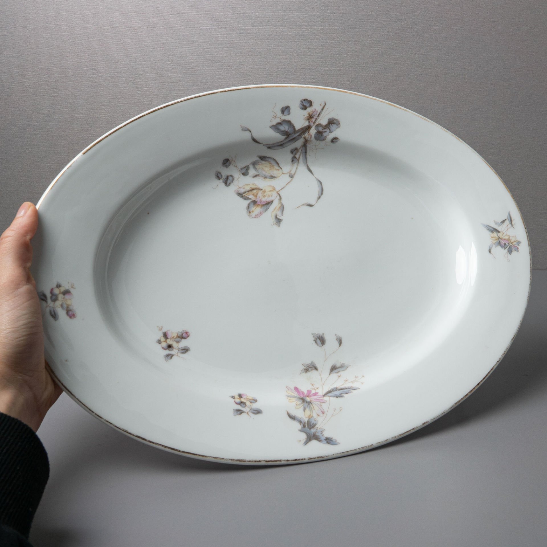 Thuny Oval Servis Tabağı