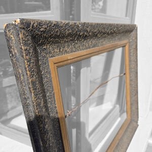 Derin Oymalı Siyah Büyük Çerçeve