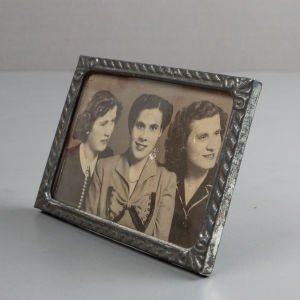 Küçük Metal Çerçeve