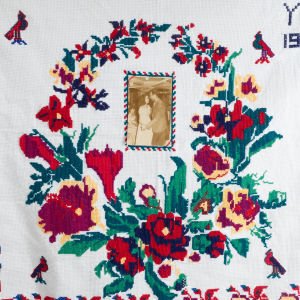 İşlemeli Çerçeve