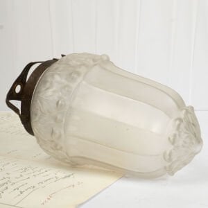 Art Deco Lamba Şapkası