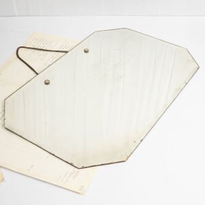 Sekiz Köşeli Taş Ayna