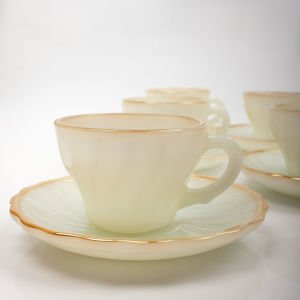 Anchor Hocking – Fire King Altın Kenarlı Swirl Türk Kahve Seti