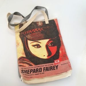 Levi’s - Shepard Fairey Bez Çanta