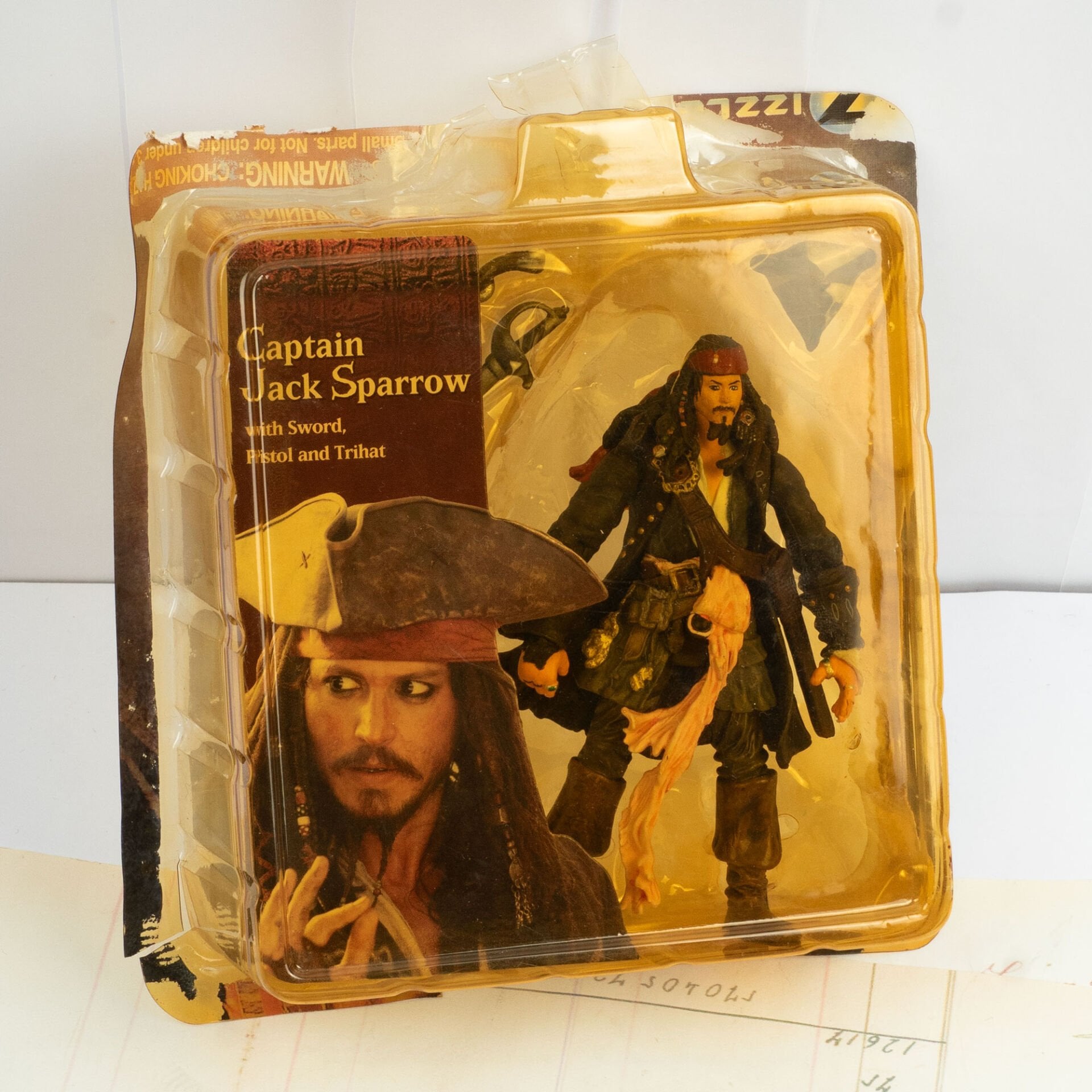 Kutusunda Kaptan Jack Sparrow Figürü