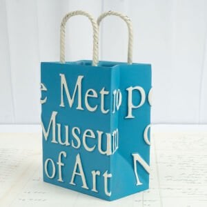 MOMA Hediye Poşeti Şeklinde Kalemlik