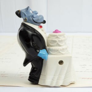 Pasta Taşıyan Alaaddin'in Cini