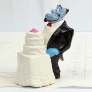 Pasta Taşıyan Alaaddin'in Cini