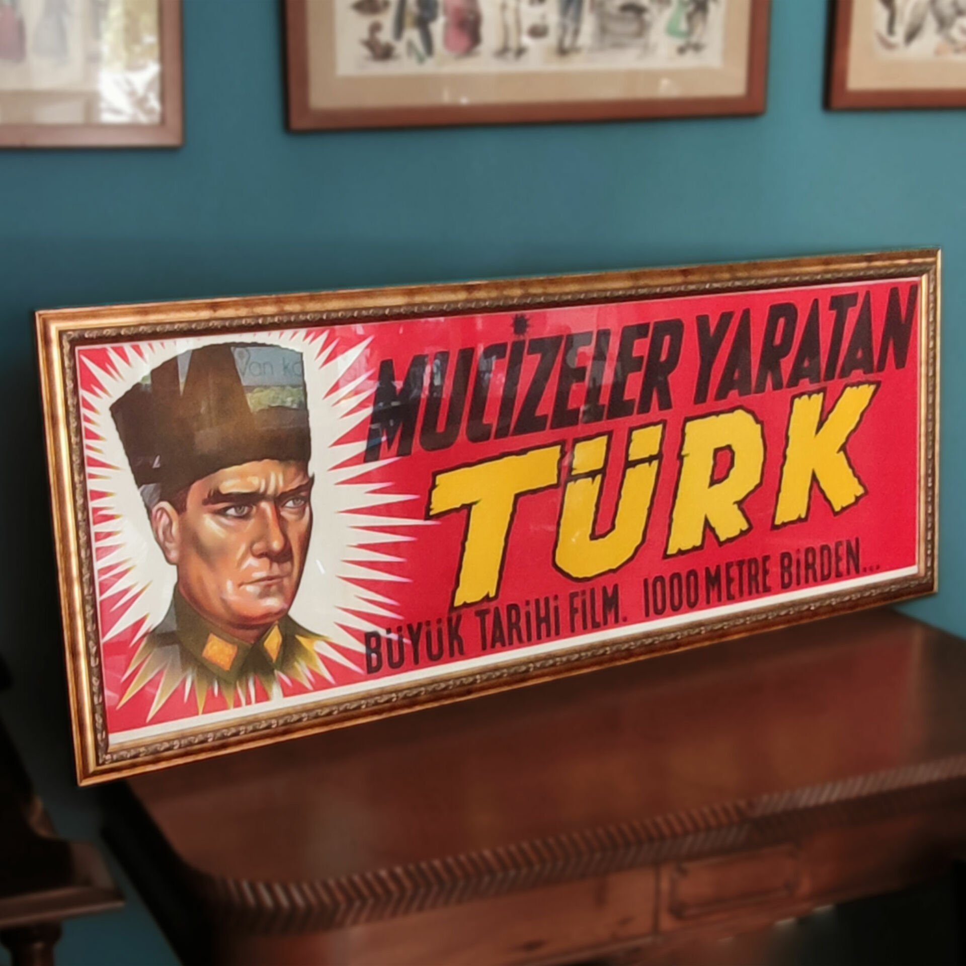 Mucizeler Yaratan Türk Afişi