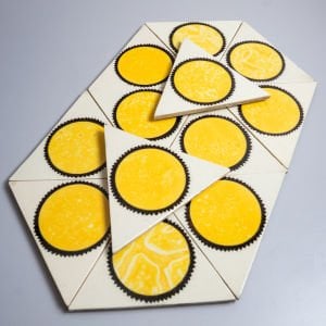 Güneş Desenli Altın Çini Seti