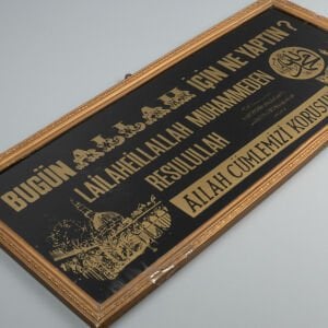 Bugün Allah İçin Ne Yaptın Cam Altı