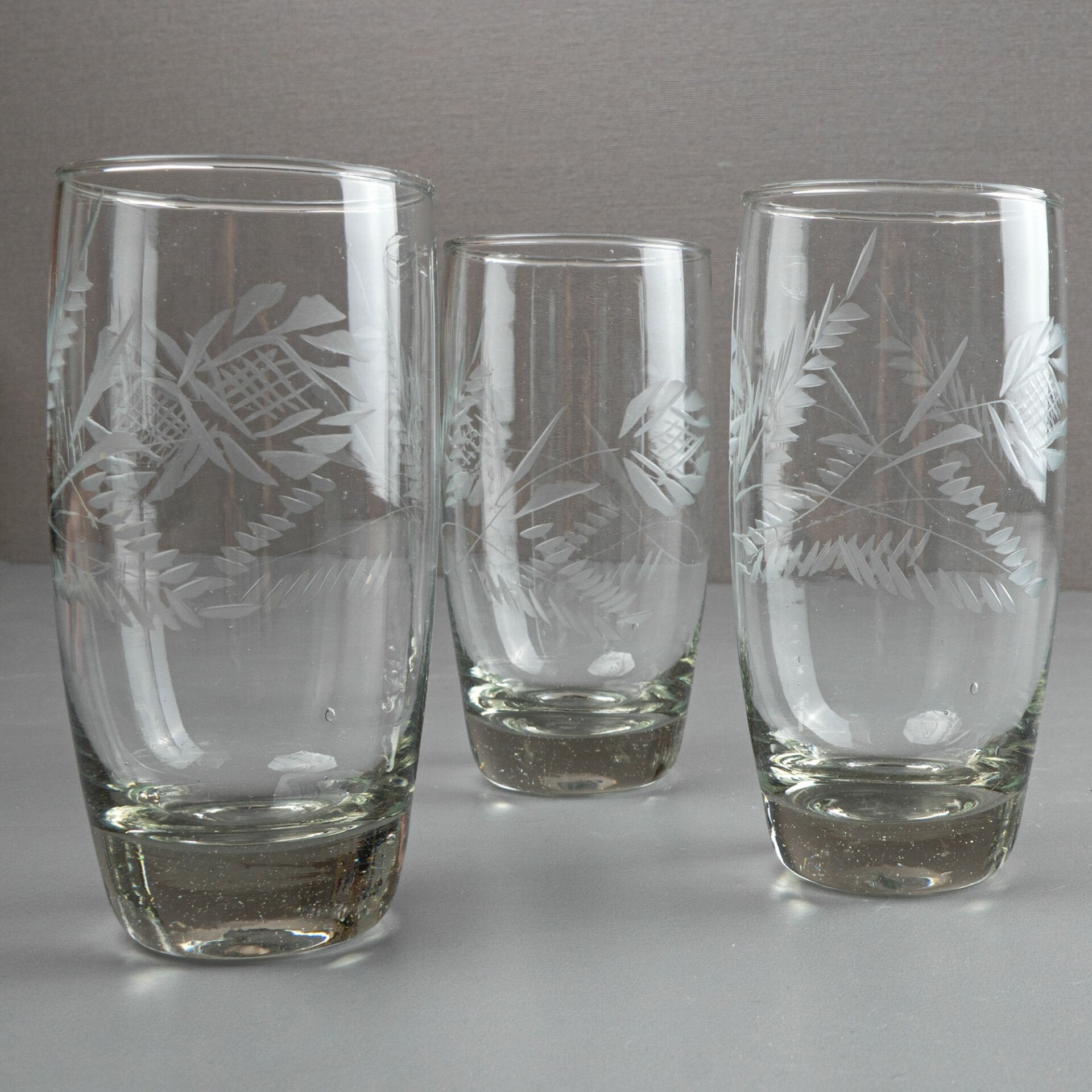 Gül Desenli Göbekli 3 Bardak