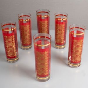 Çok Uzun Kırmızı Kokteyl Bardakları