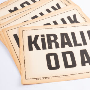 Kiralık Oda Afişetleri