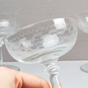 4 İğne İşli Uranyumlu Şampanya Kadehi
