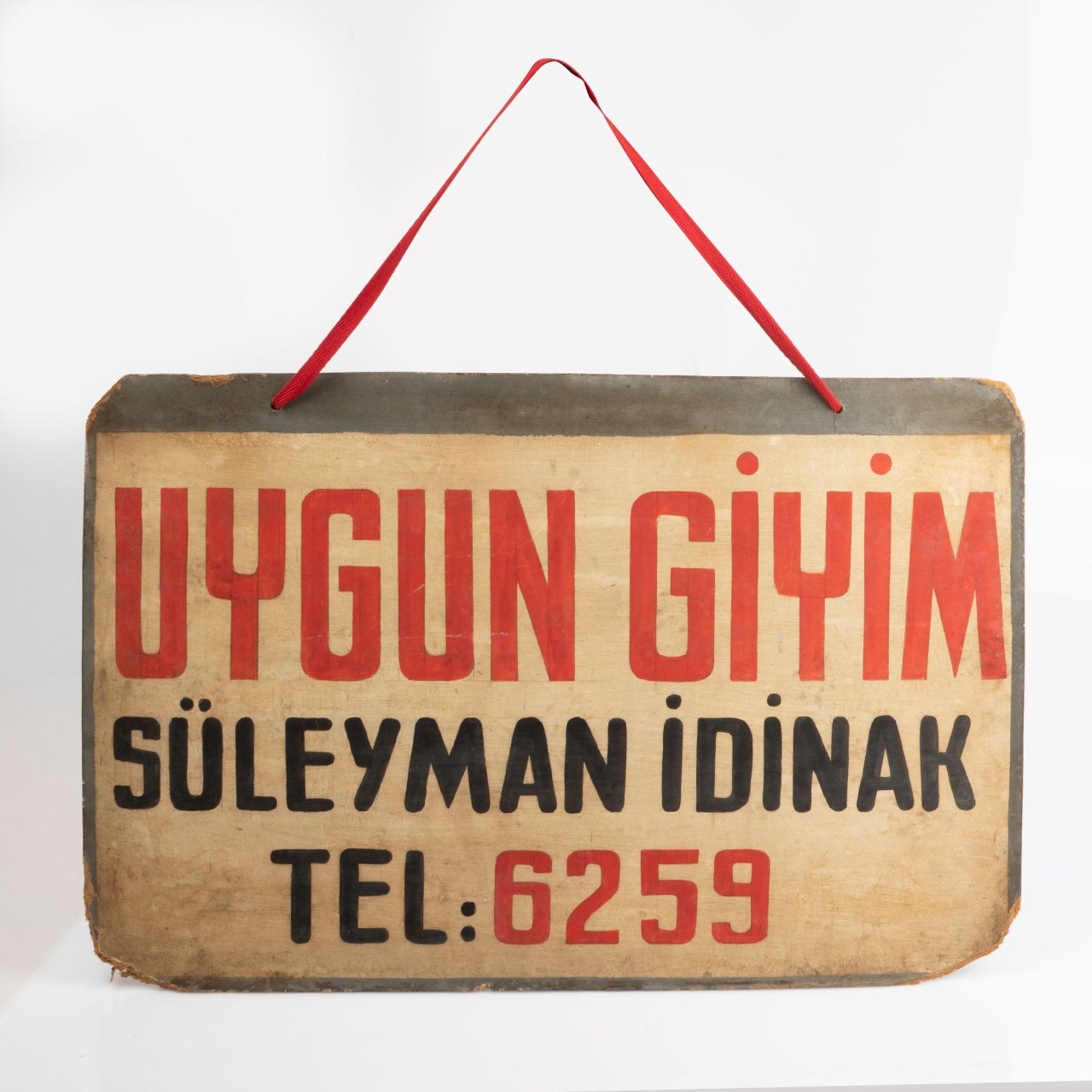 Uygun Giyim Tabela