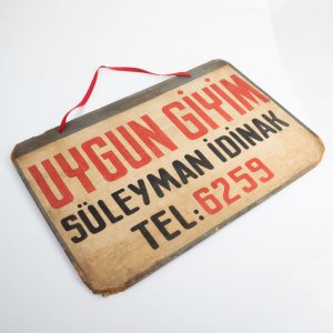 Uygun Giyim Tabela