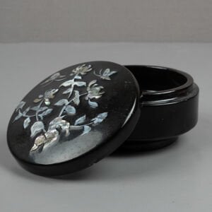 Paper Mache Silindir Kutu