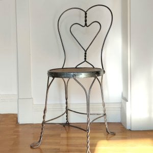 Metal Burgulu  Dondurma Dükkanı İskemleleri