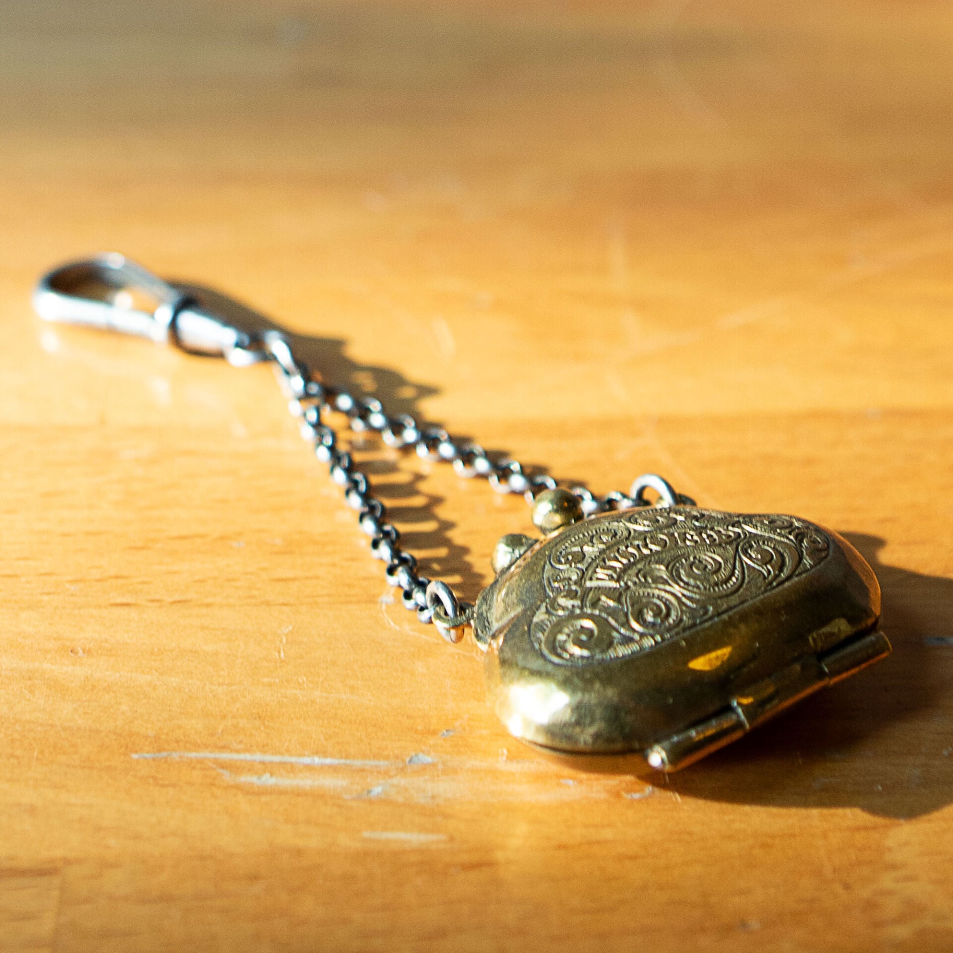 Victorian Chatelaine Çanta