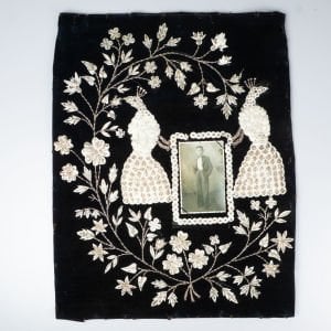 Tavus Kuşlu İşleme Çerçeve