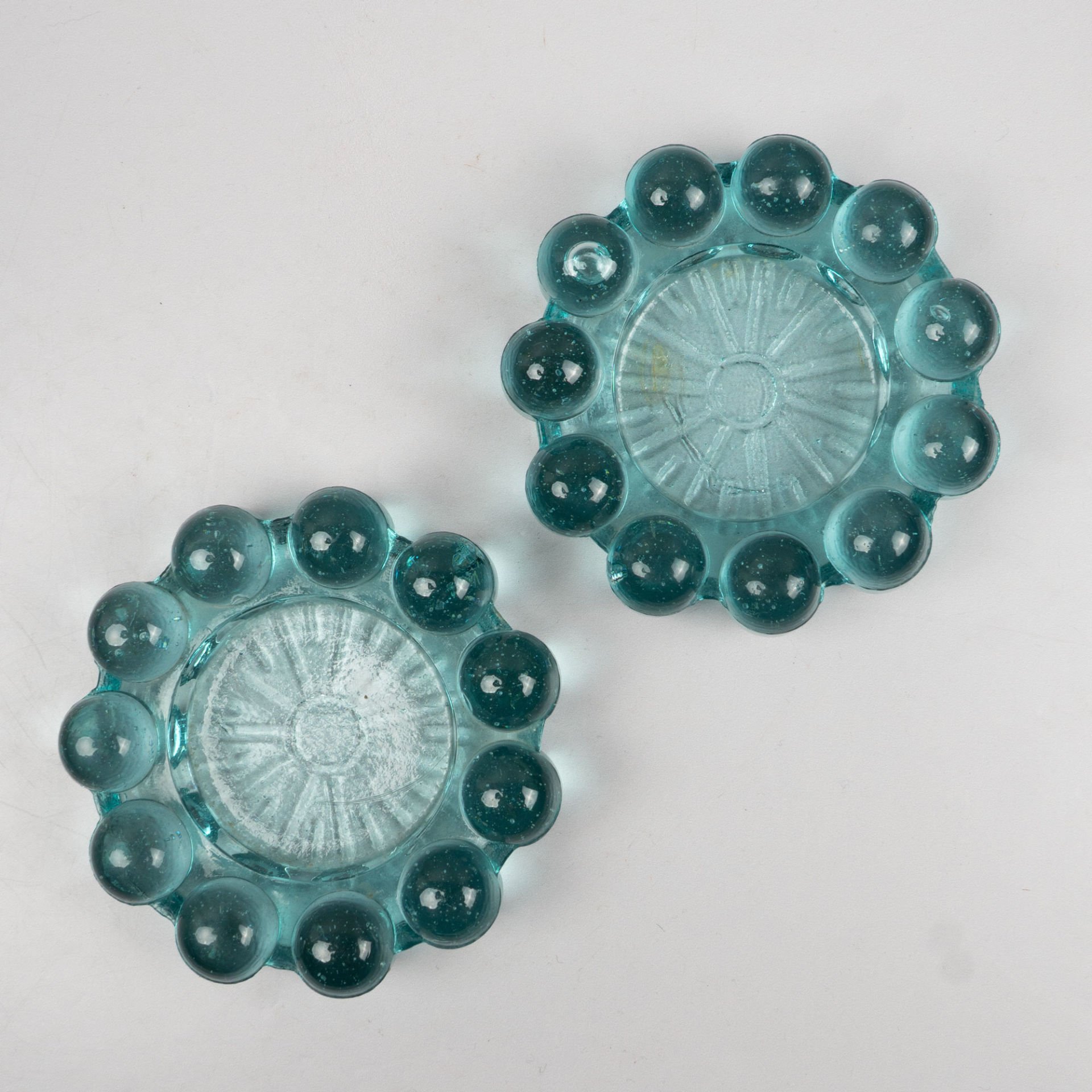 Baloncuklu Çift Küllük