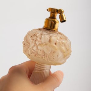 Menekşe Demeti Parfüm Şişesi