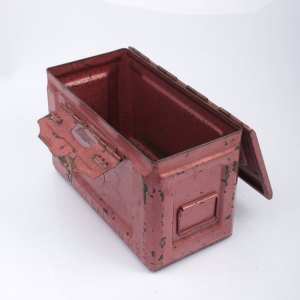 Pembe Metal Alet Çantası