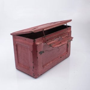 Pembe Metal Alet Çantası