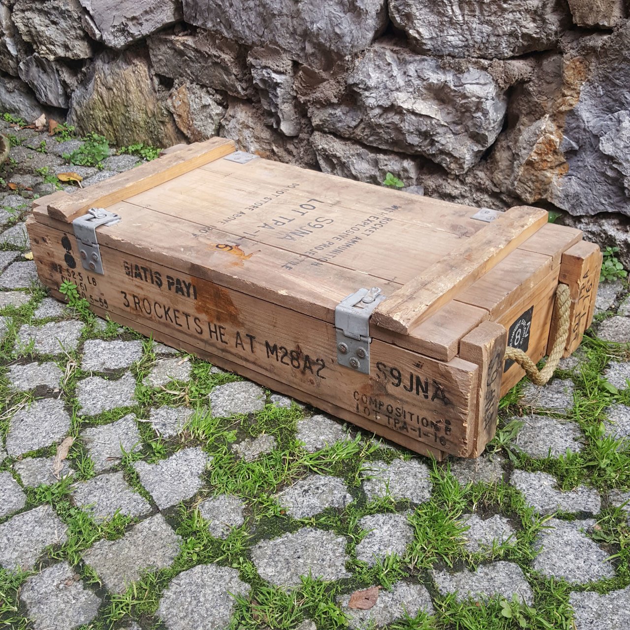 Ham Ahşap Şablon Yazılı Sandık