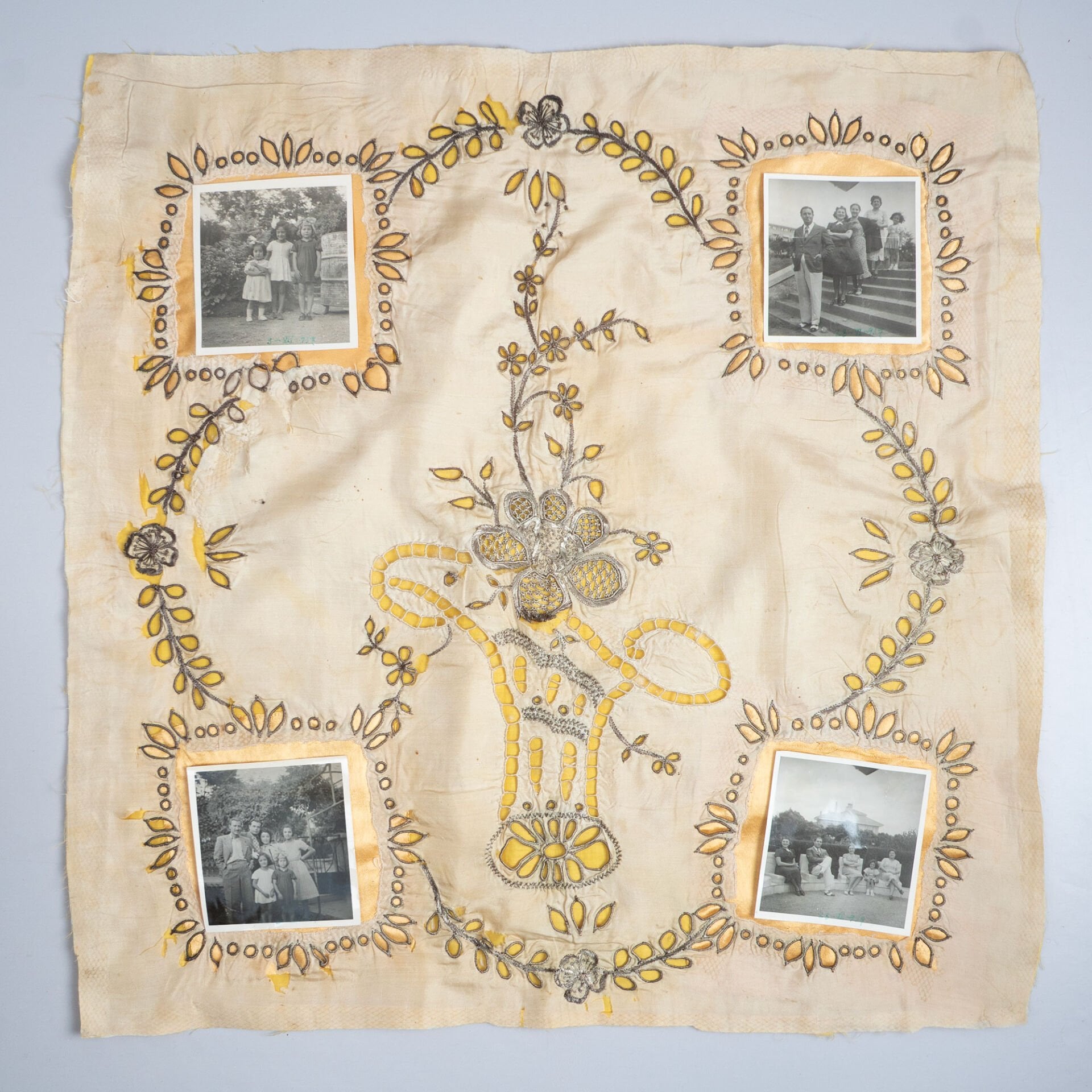 Tel Kırma İşlemeli Fotoğraflık